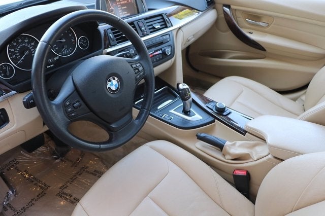 2013 BMW 3 Series 320i xDrive