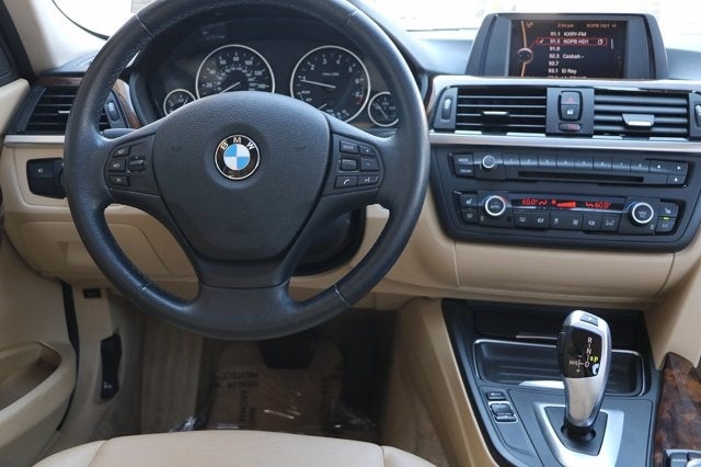 2013 BMW 3 Series 320i xDrive