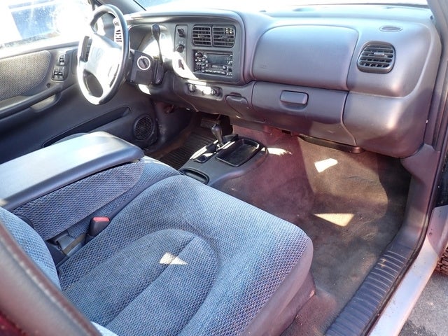 1999 Dodge Dakota Base