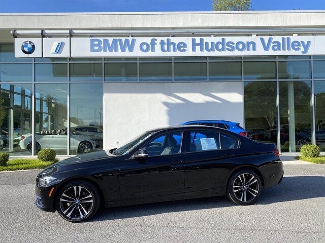 2018 BMW 3 Series 330i xDrive