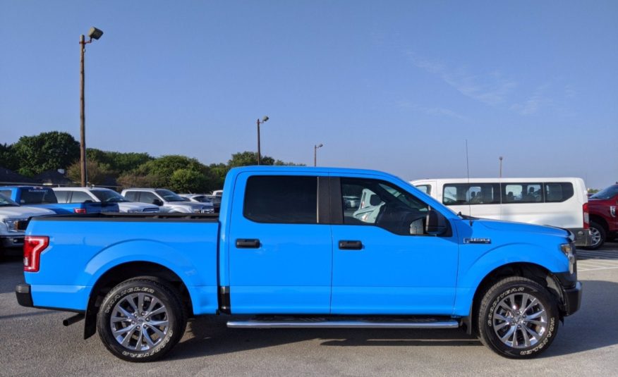 2015 Ford F-150 Base