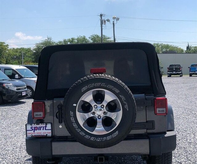 2017 Jeep Wrangler Sahara