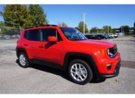 2019 Jeep Renegade RENEGADE LATITUDE FWD