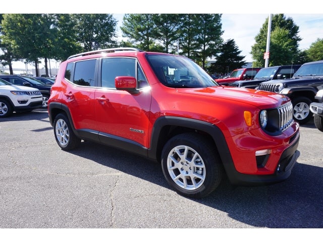 2019 Jeep Renegade RENEGADE LATITUDE FWD