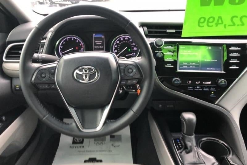 2018 Toyota Camry SE 4T1B11HK7JU129523