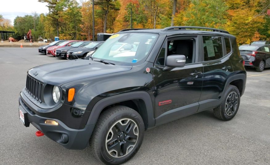 2016 Jeep Renegade 4WD 4dr Trailhawk