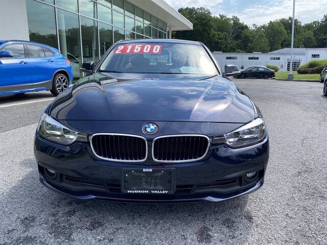 2017 BMW 3 Series 320i xDrive