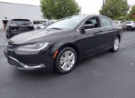 2016 Chrysler 200 Limited FWD