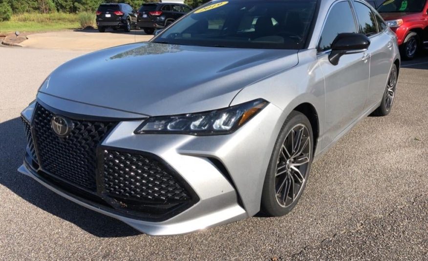 2019 Toyota Avalon XSE