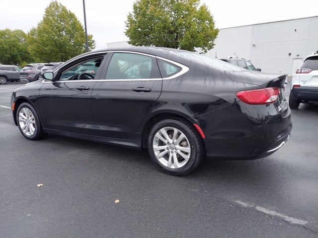 2016 Chrysler 200 Limited FWD