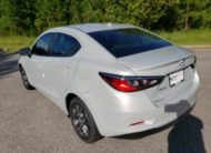 2020 Toyota Yaris LE 3MYDLBYV5LY712486