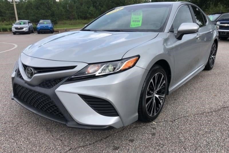 2018 Toyota Camry SE 4T1B11HK7JU129523