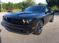 2019 Dodge Challenger SXT 2C3CDZAGXKH739672