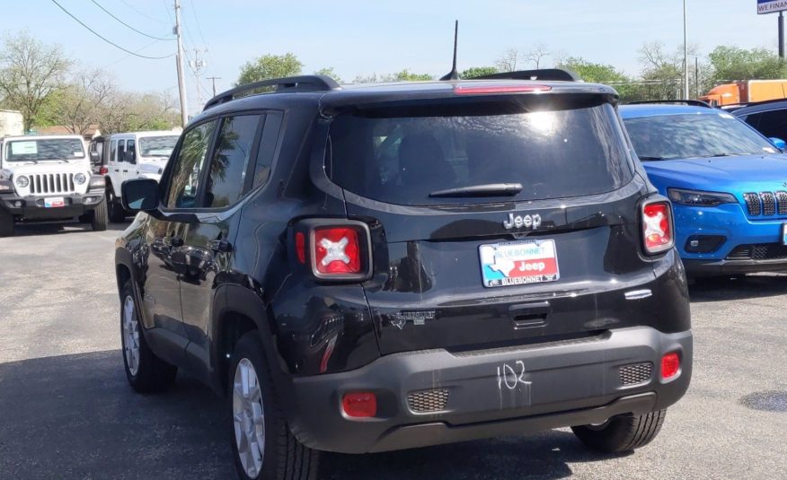 2020 Jeep Renegade RENEGADE LATITUDE FWD