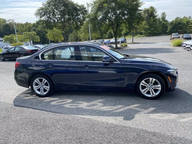 2017 BMW 3 Series 330i xDrive