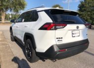 2020 Toyota RAV4 XLE 2T3W1RFVXLC083050