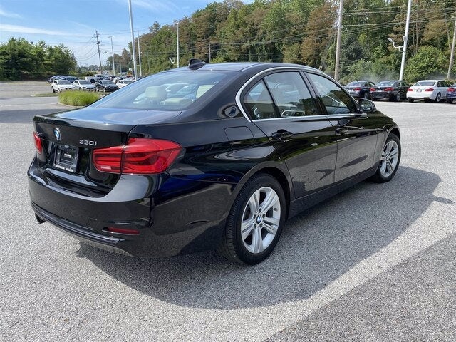 2017 BMW 3 Series 330i xDrive