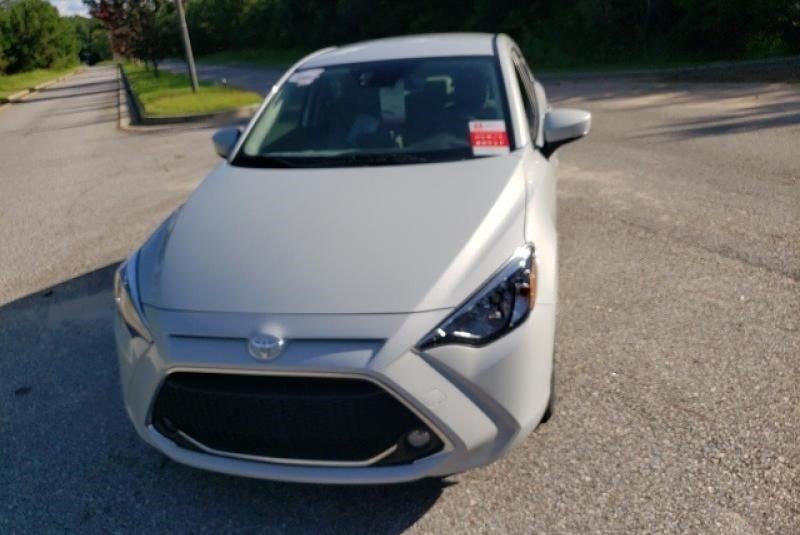 2020 Toyota Yaris LE 3MYDLBYV5LY712486