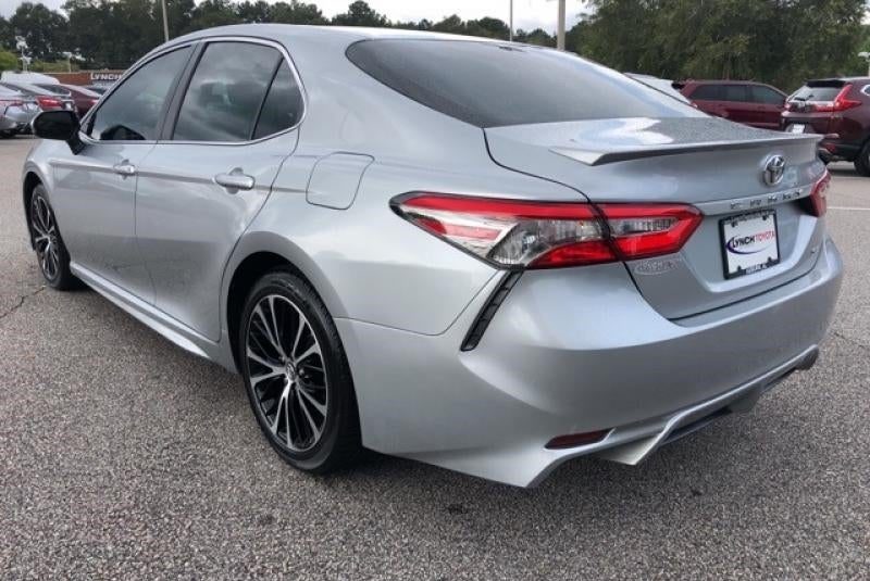 2018 Toyota Camry SE 4T1B11HK7JU129523