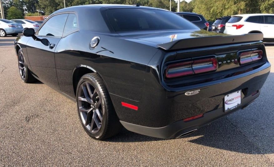 2019 Dodge Challenger SXT 2C3CDZAGXKH739672