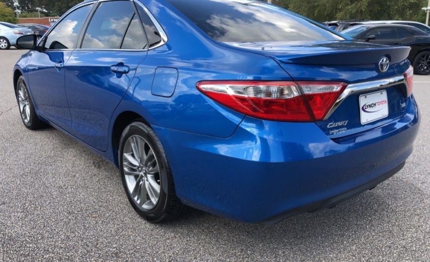 2017 Toyota Camry SE