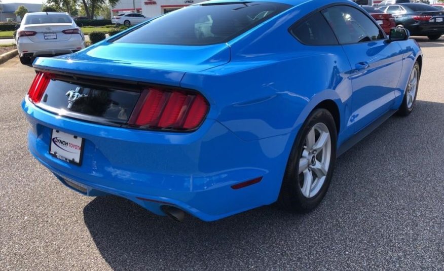 2017 Ford Mustang V6