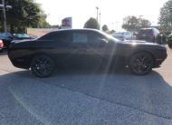 2019 Dodge Challenger SXT 2C3CDZAGXKH739672